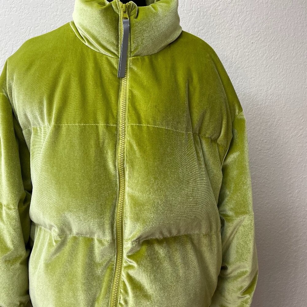 Fabletics Lime Green VELVET Puffer Jacket Size Medium